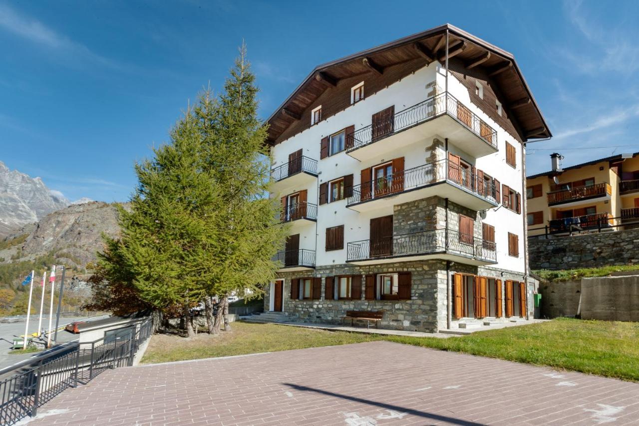 Hellochalet - Maison Rue De La Neige - Family Ski Holiday Walking Distance Skirun And Gondola Valtournenche Exteriér fotografie